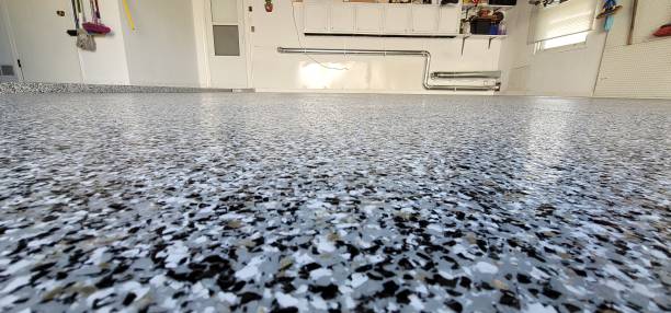 A full flake epoxy system for garage floor Revêtement Quartz
